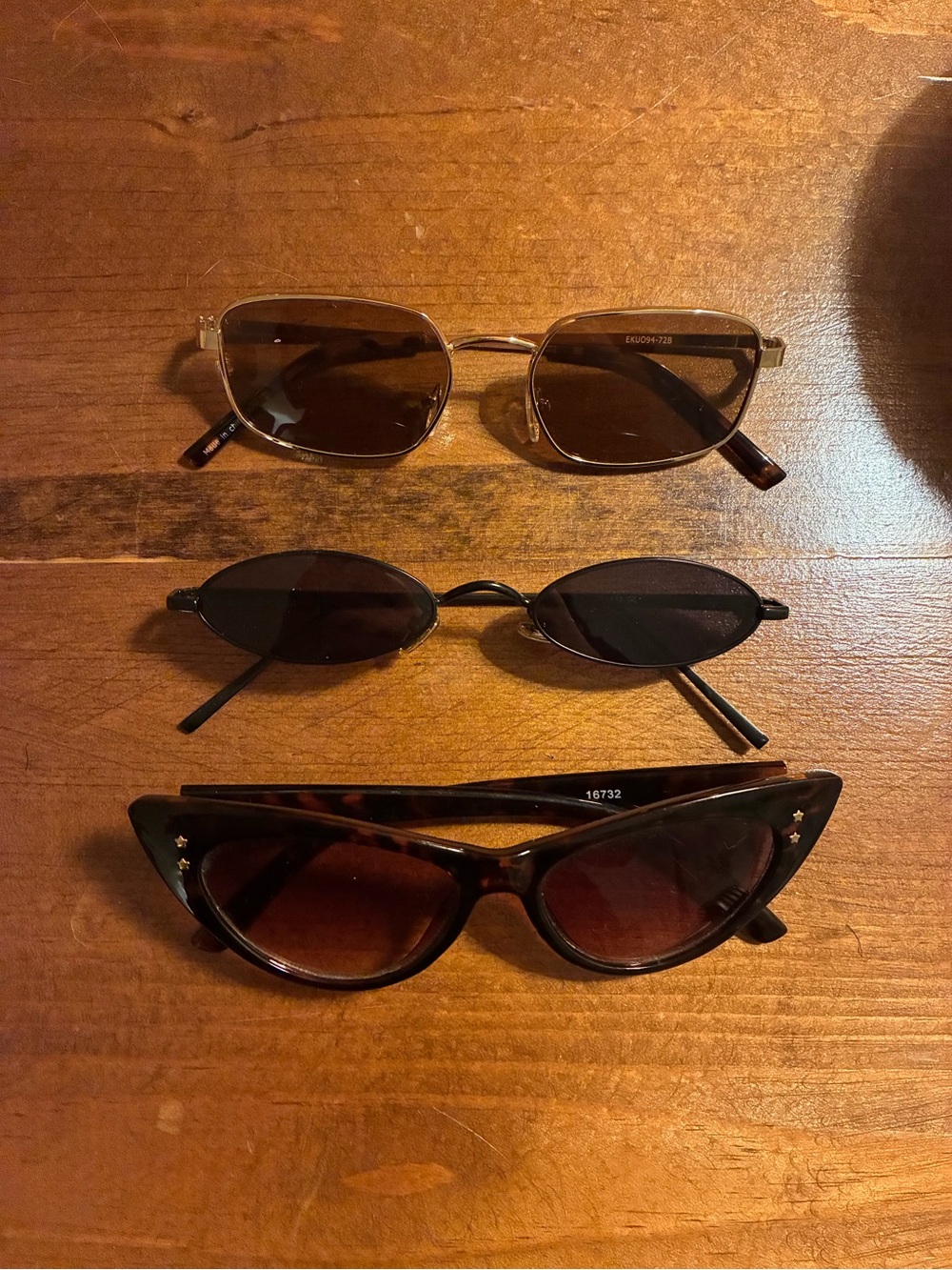 Lot of Assorted 90s Sunglasses